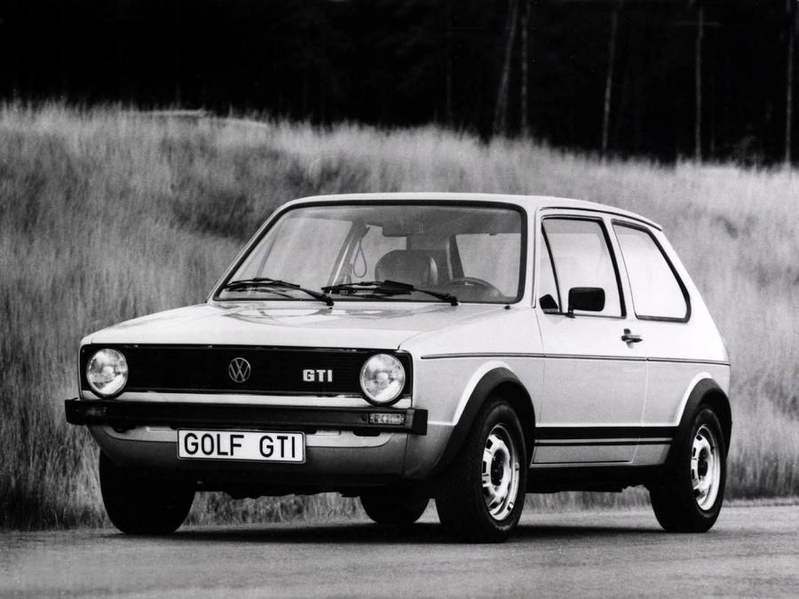  Volkswagen Golf GTi 3-Door 1976 года  (фото 5 из 16)